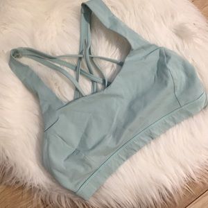 Lululemon Free to be Serene Bra